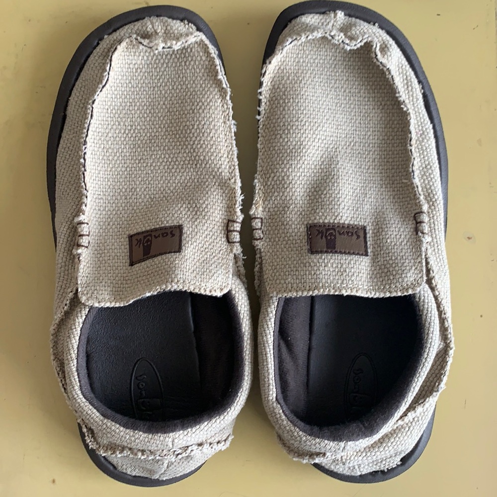 New Sanuk sidewalk surfers